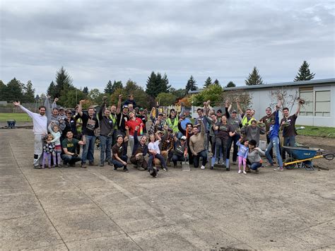 Powell butte cougars personals